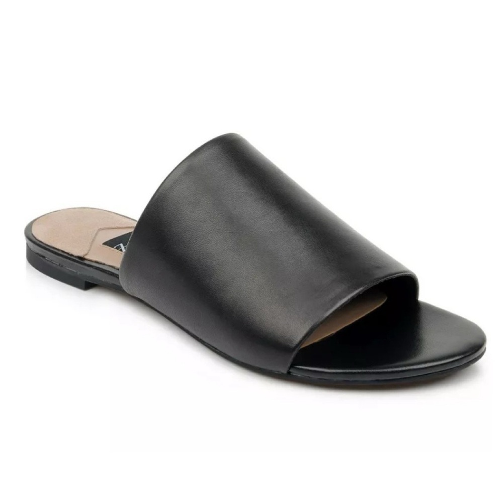 ZAC ZAC POSEN
Viola Slide Sandals Black Leather woman’s size 6.5 M